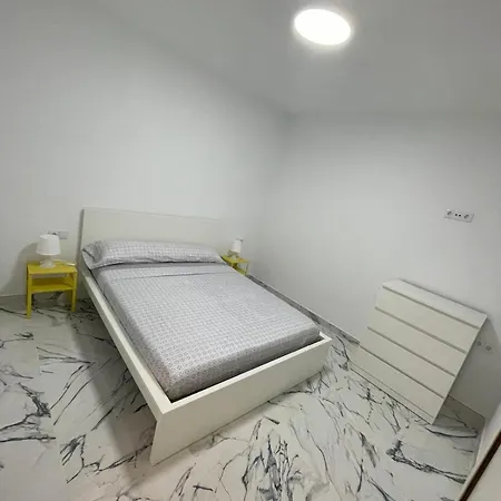 Room Apartment Malaga